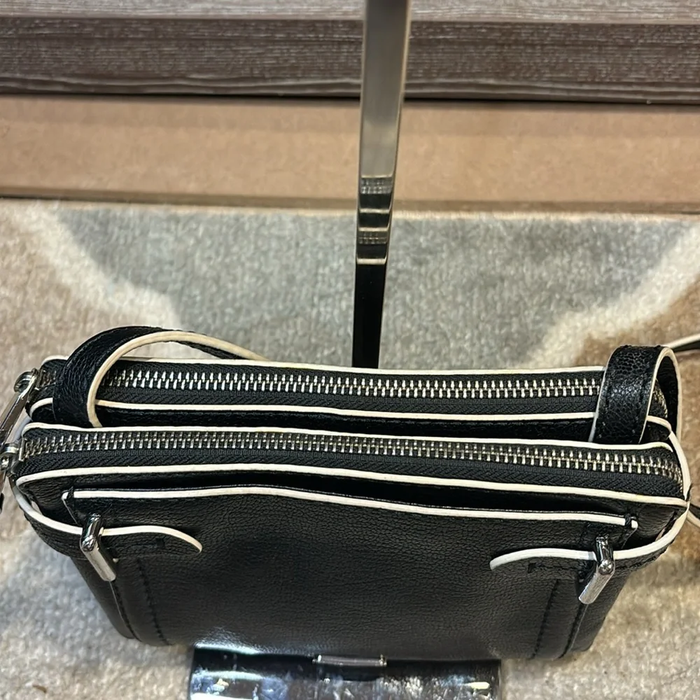 RALPH LAUREN Black with white Crossbody. long straps, multiple compartments - Picture 3 of 9